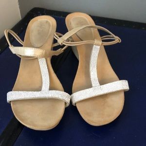 Gem Detailed Wedge Sandal